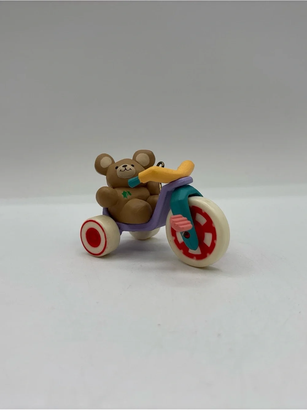 Hallmark‎ Keepsake Dated 1985 Vintage Beary Smooth Ride Handcrafted Ornament